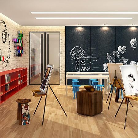 The Residences At Commonwealth By Century Properties Кесон-Сити Экстерьер фото